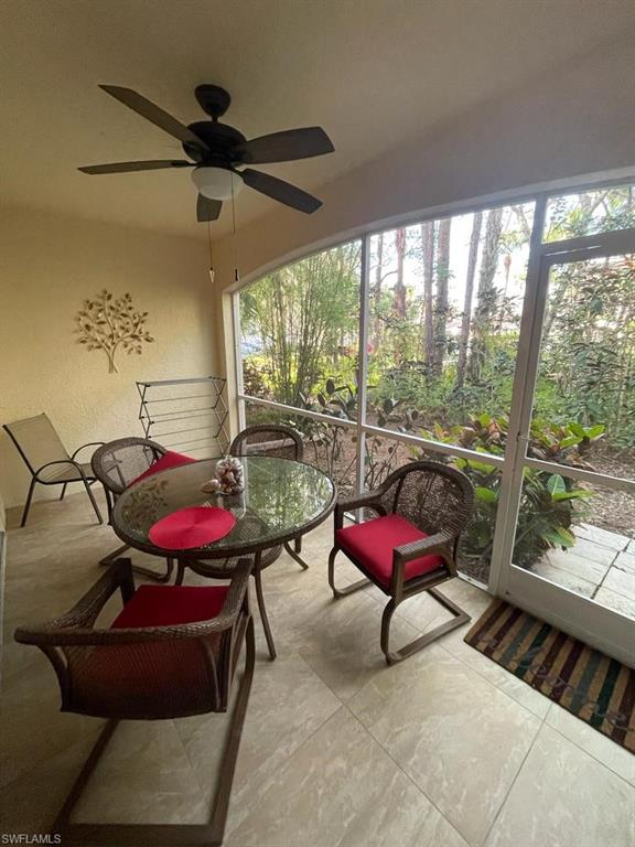 1096 WOODSHIRE LN # C106