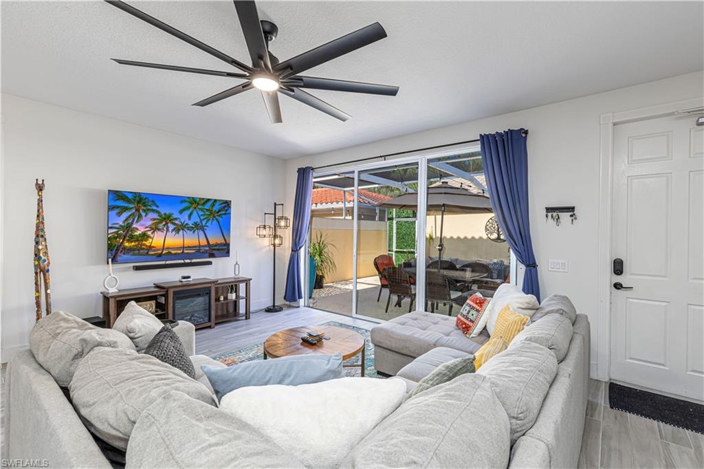 28572 Alessandria CIR