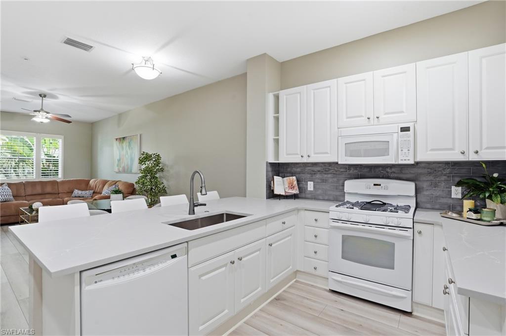 9270 CAMPANILE CIR # 202