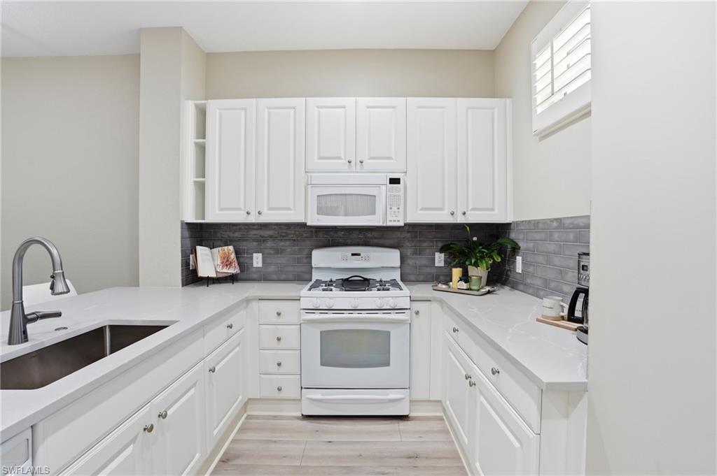 9270 CAMPANILE CIR # 202