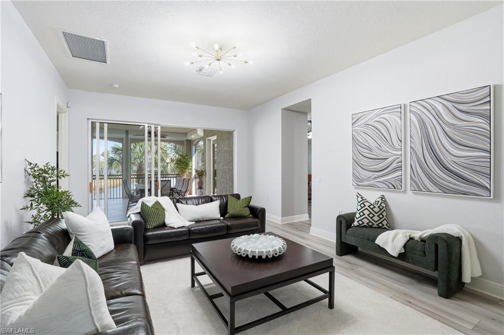 9270 CAMPANILE CIR # 202