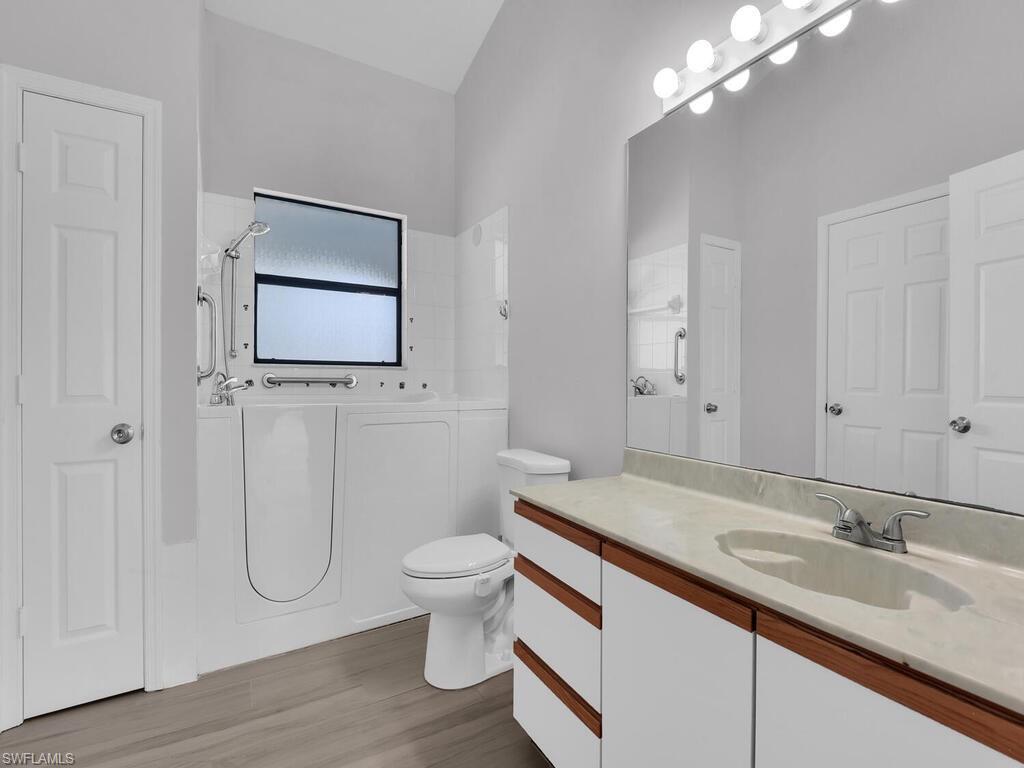 1330 Purple Martin DR