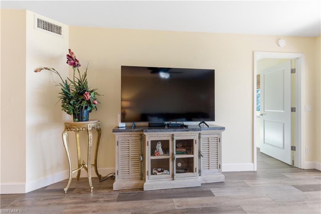 7736 Jewel LN # W103