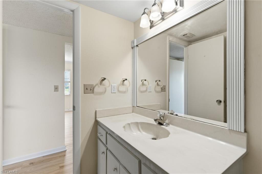 315 Saint Andrews BLVD # D5