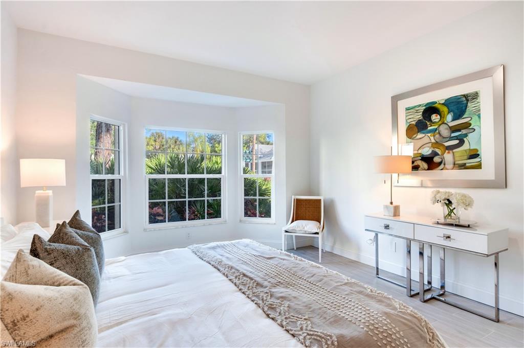 2806 Aintree LN # H102