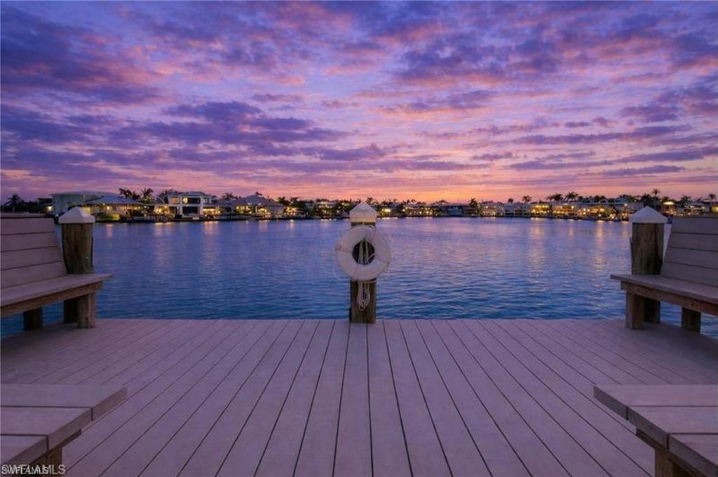 3000 Gulf Shore BLVD N # 212