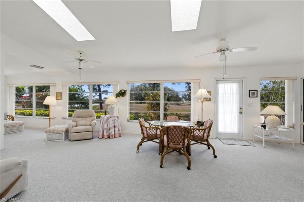 217 Marseille DR