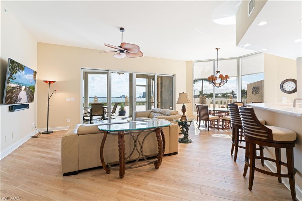 4137 Bay Beach LN 525