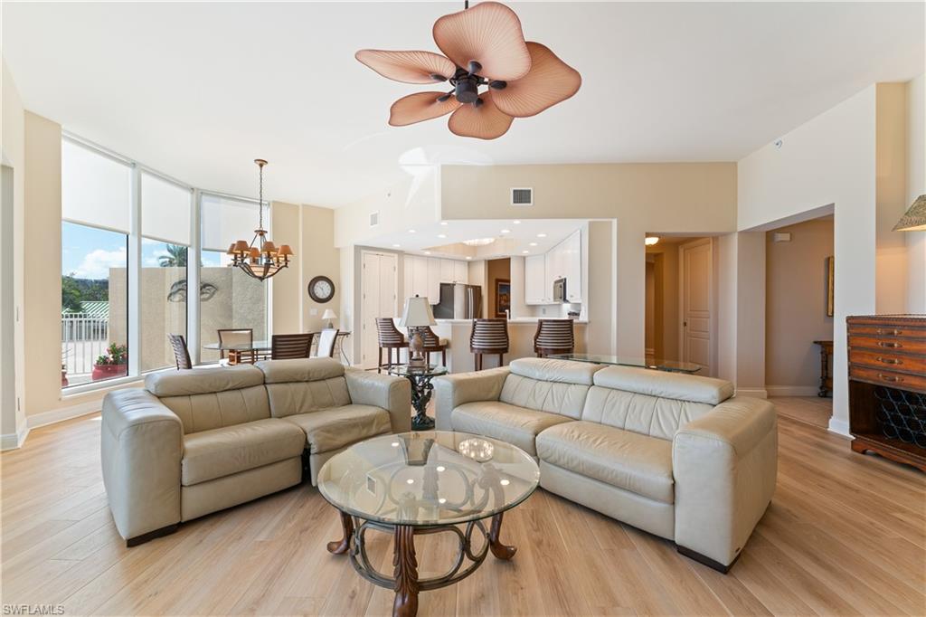 4137 Bay Beach LN 525