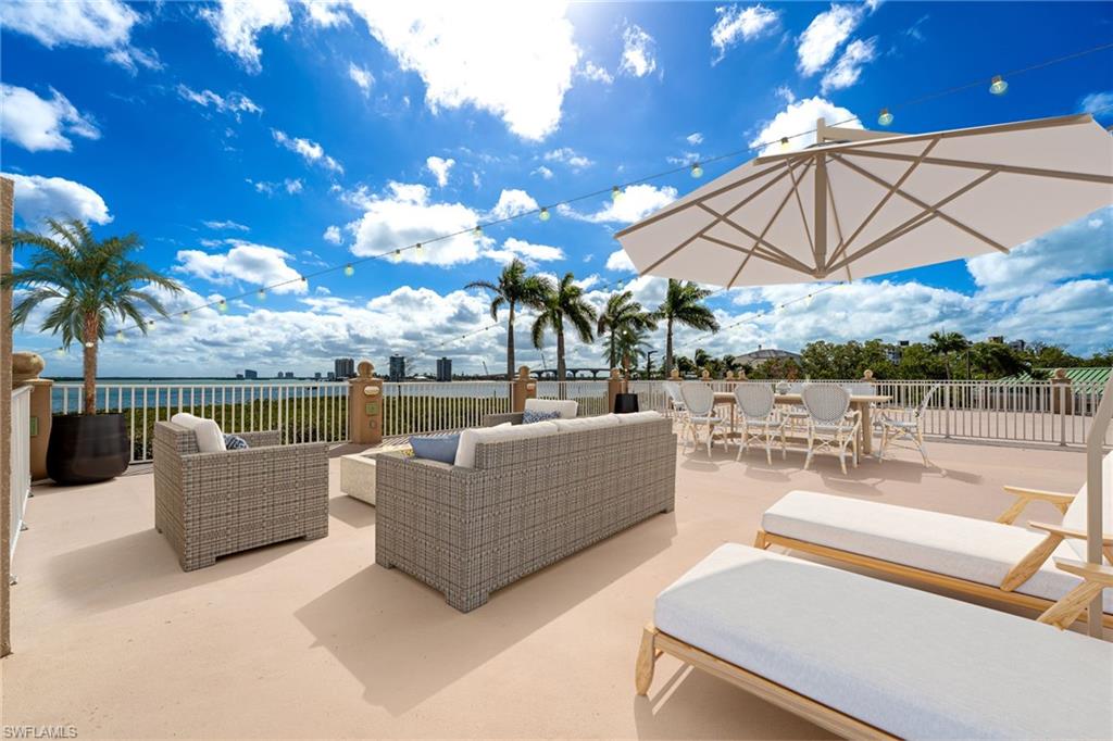 4137 Bay Beach LN 525