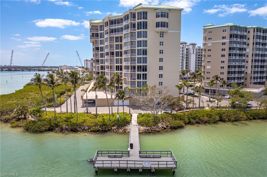 4137 Bay Beach LN 525