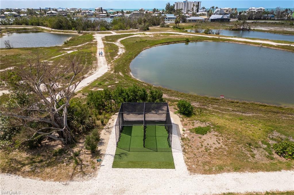 4137 Bay Beach LN 525