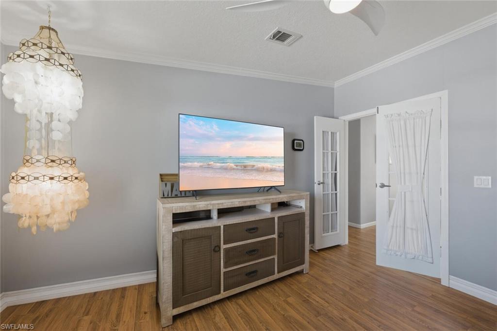 561 Charlemagne BLVD