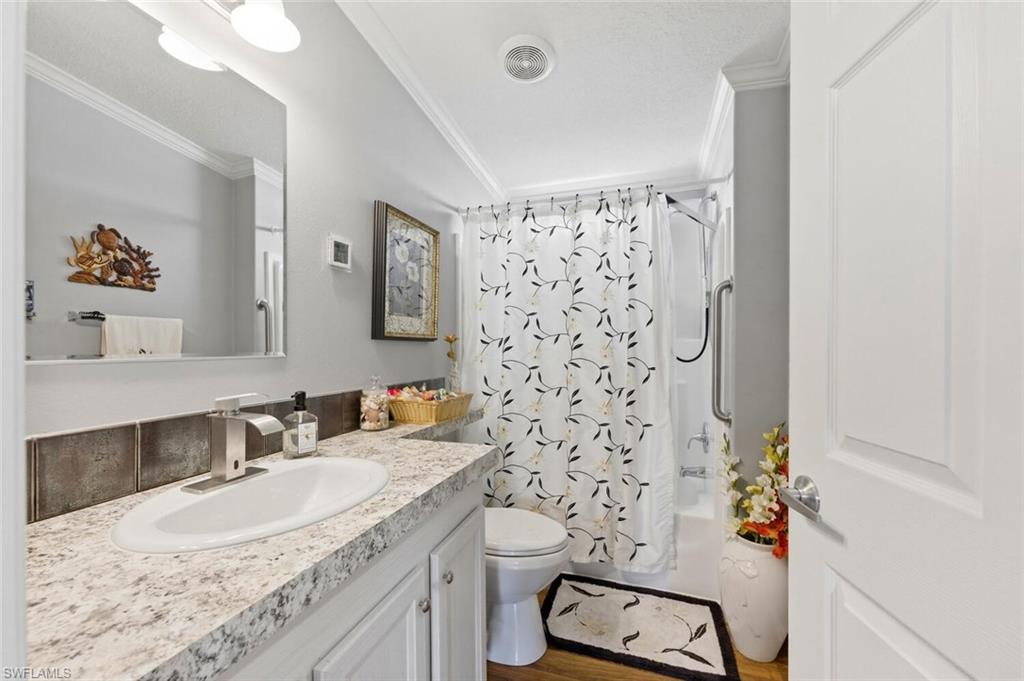 561 Charlemagne BLVD