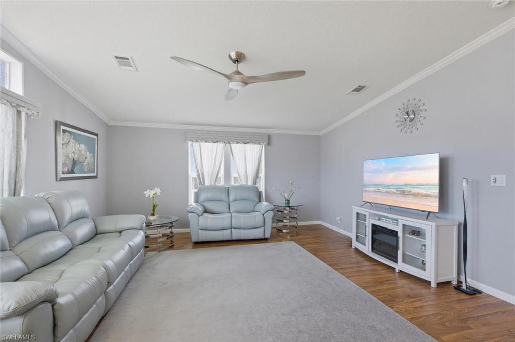 561 Charlemagne BLVD