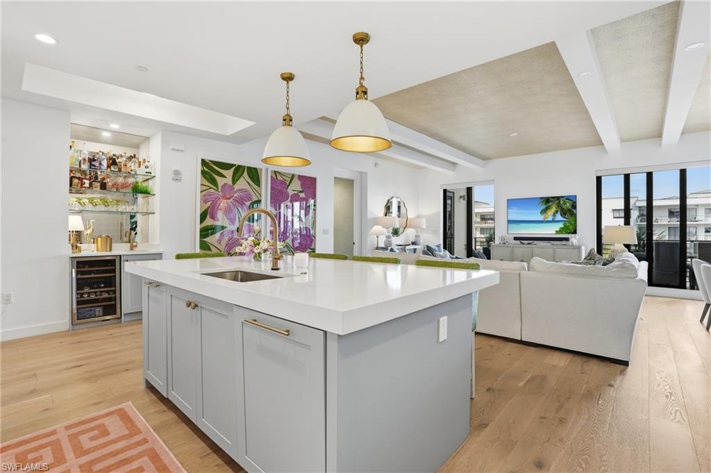 1115 Central AVE 456