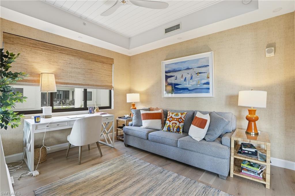 1115 Central AVE 456