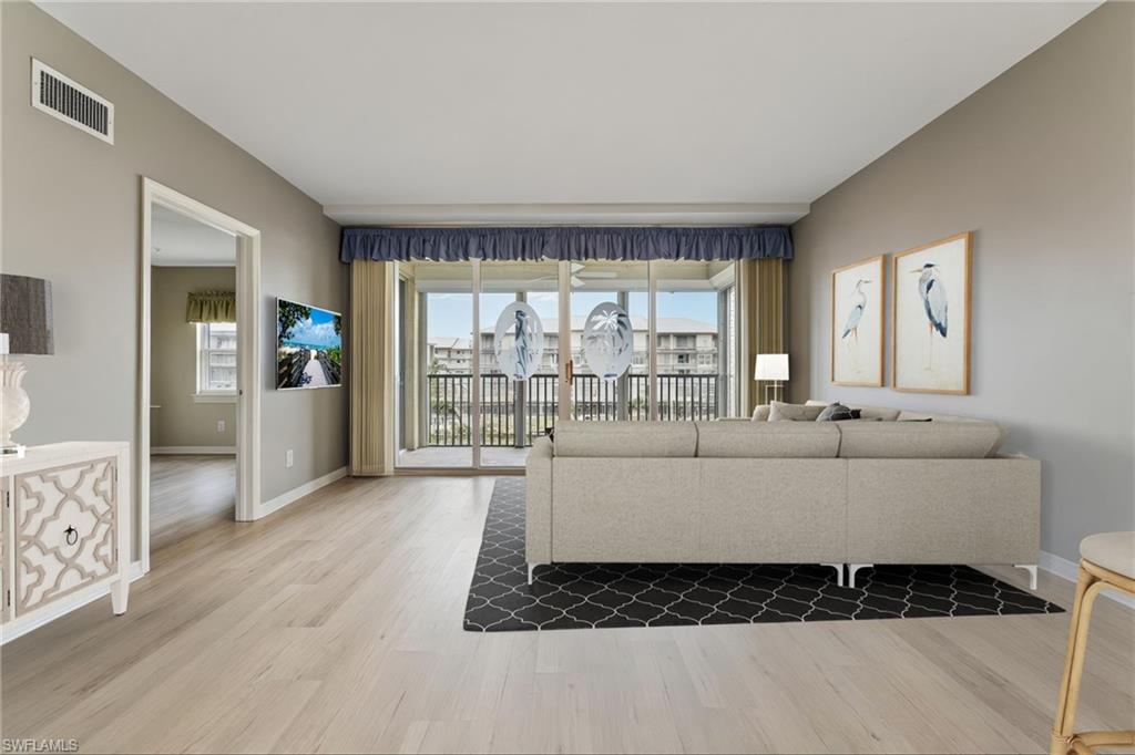 4481 Bay Beach LN 224