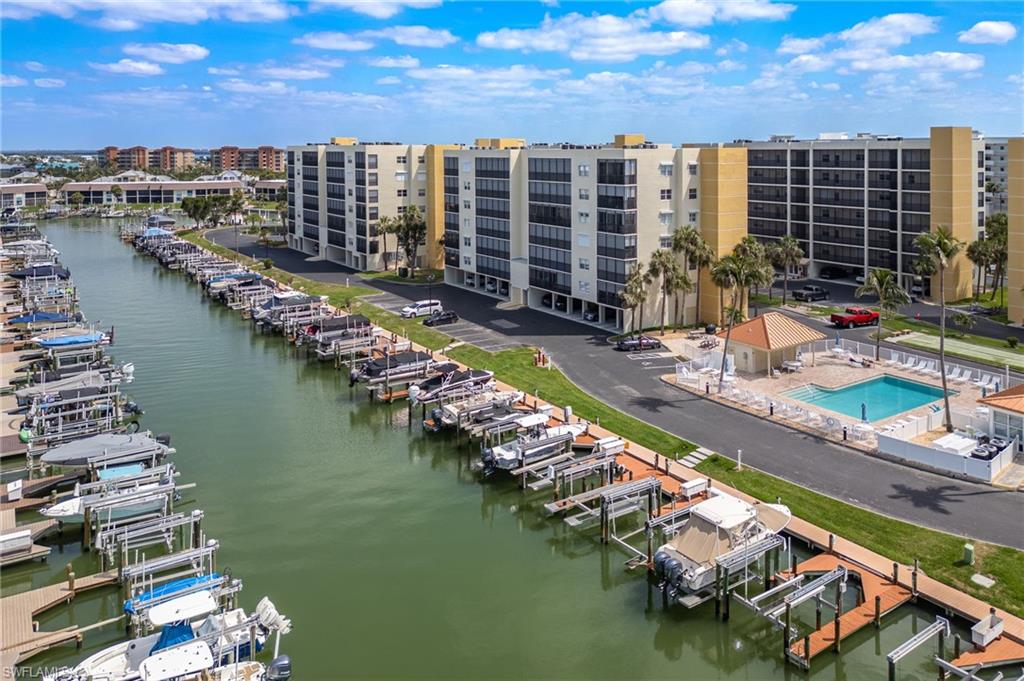 4481 Bay Beach LN 224