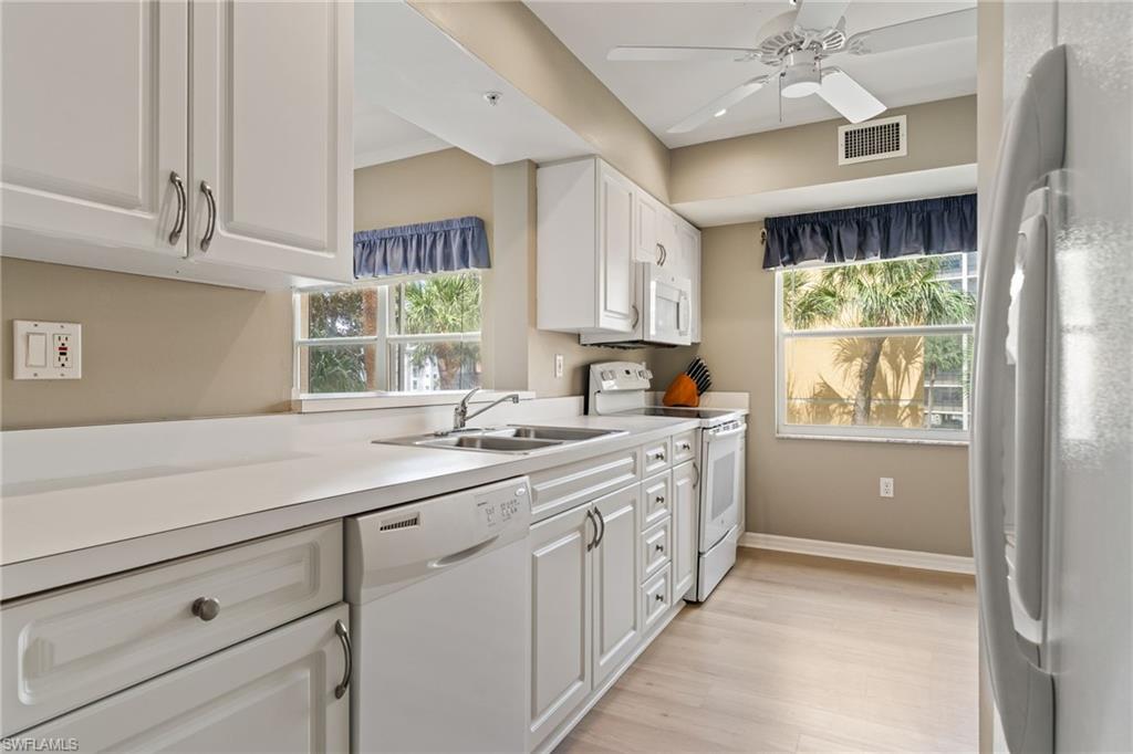 4481 Bay Beach LN 224