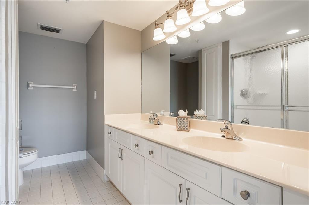 4481 Bay Beach LN 224