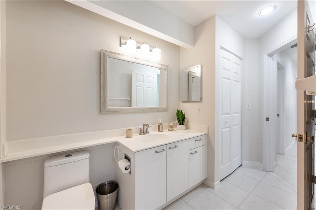 2835 Mizzen WAY