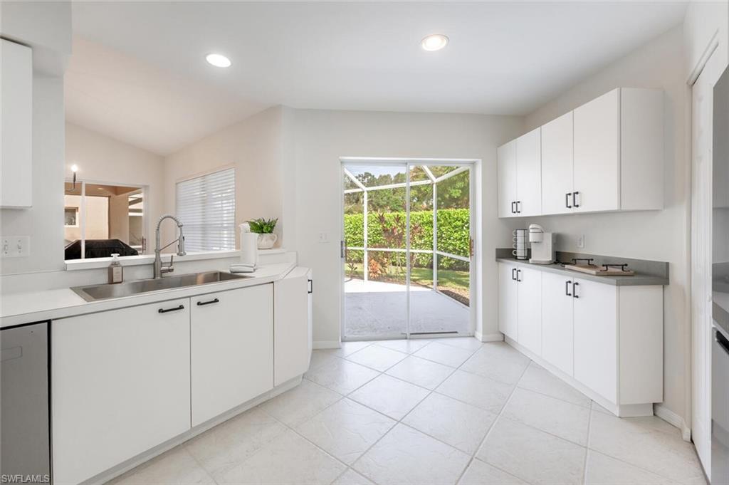 2835 Mizzen WAY
