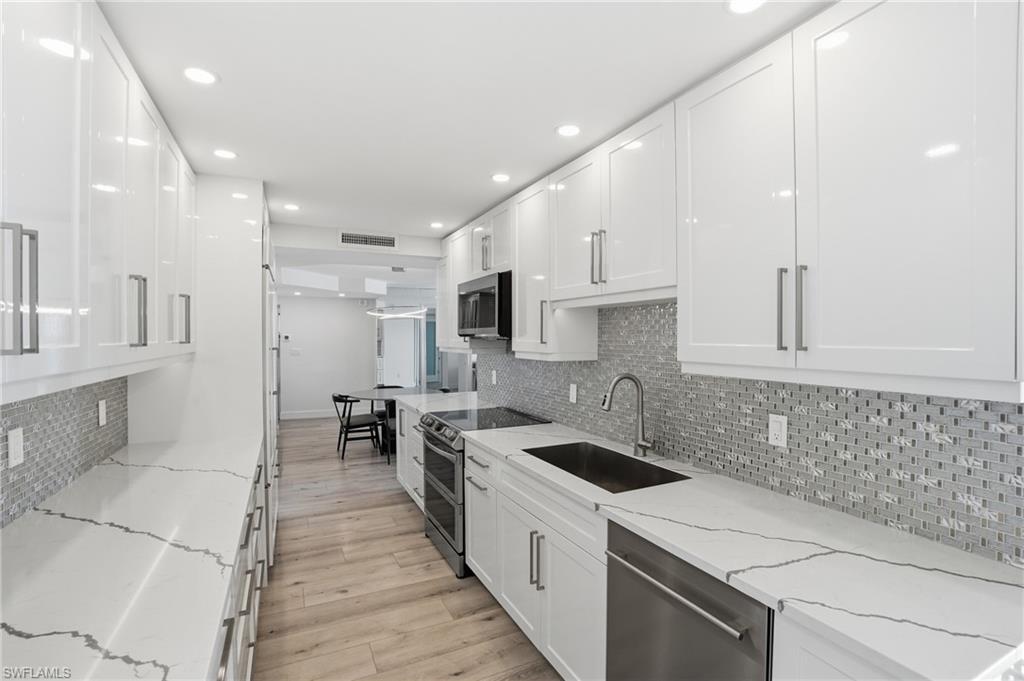 4001 Gulf Shore BLVD N 1407