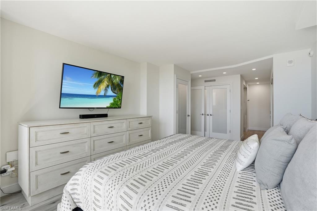 4001 Gulf Shore BLVD N 1407