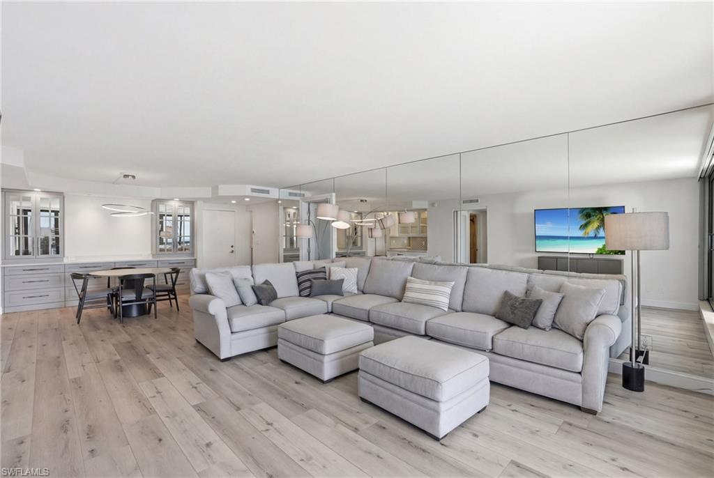 4001 Gulf Shore BLVD N 1407