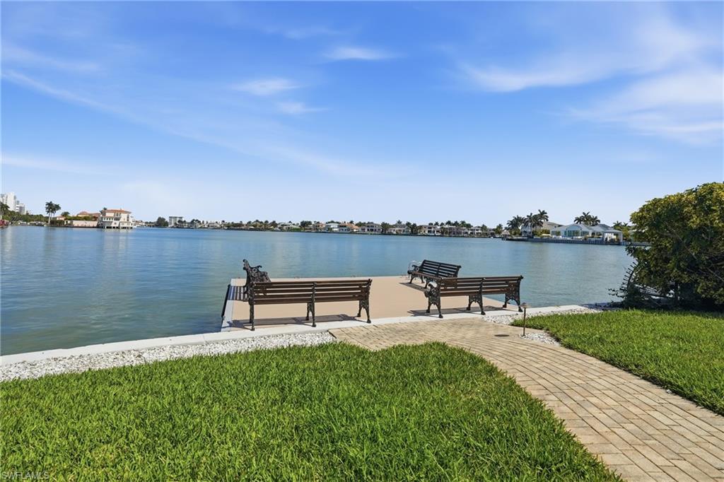 3410 Gulf Shore BLVD N 702