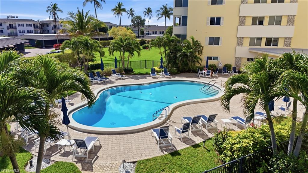 3410 Gulf Shore BLVD N 702