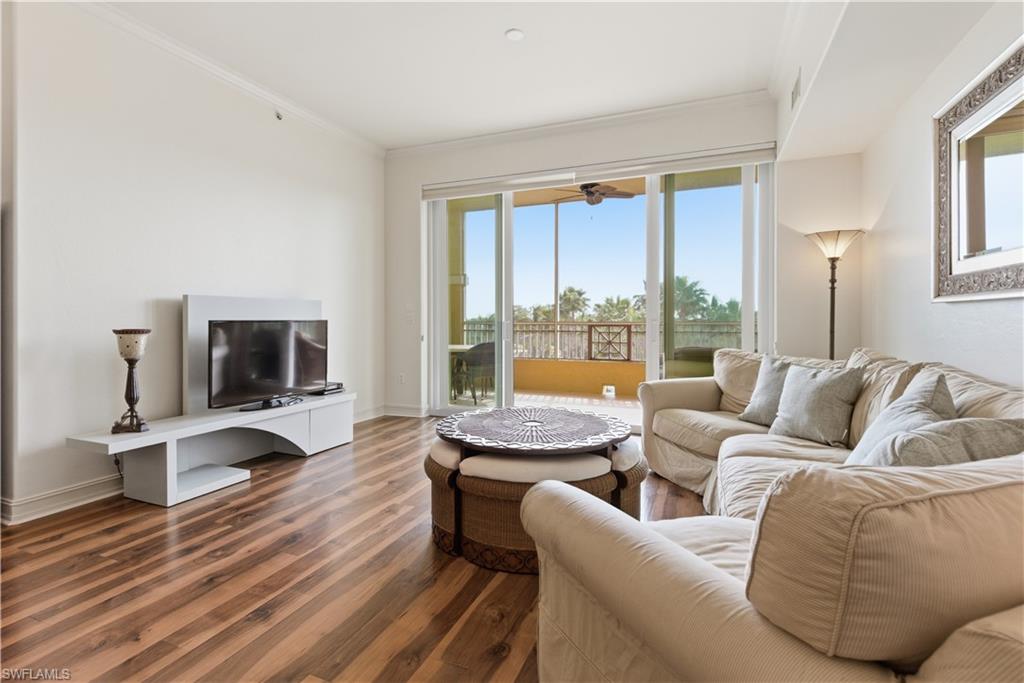 2748 Tiburon BLVD E C404