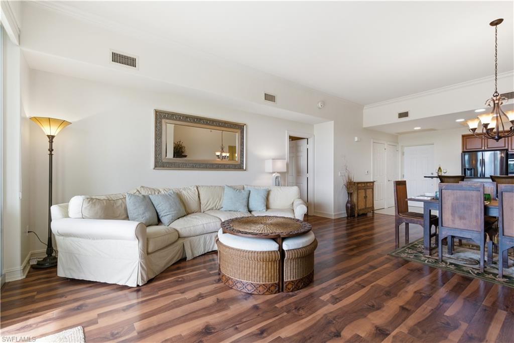 2748 Tiburon BLVD E C404