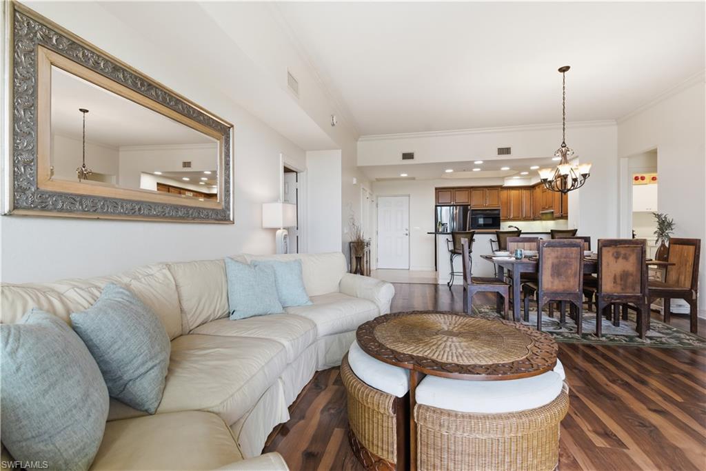 2748 Tiburon BLVD E C404