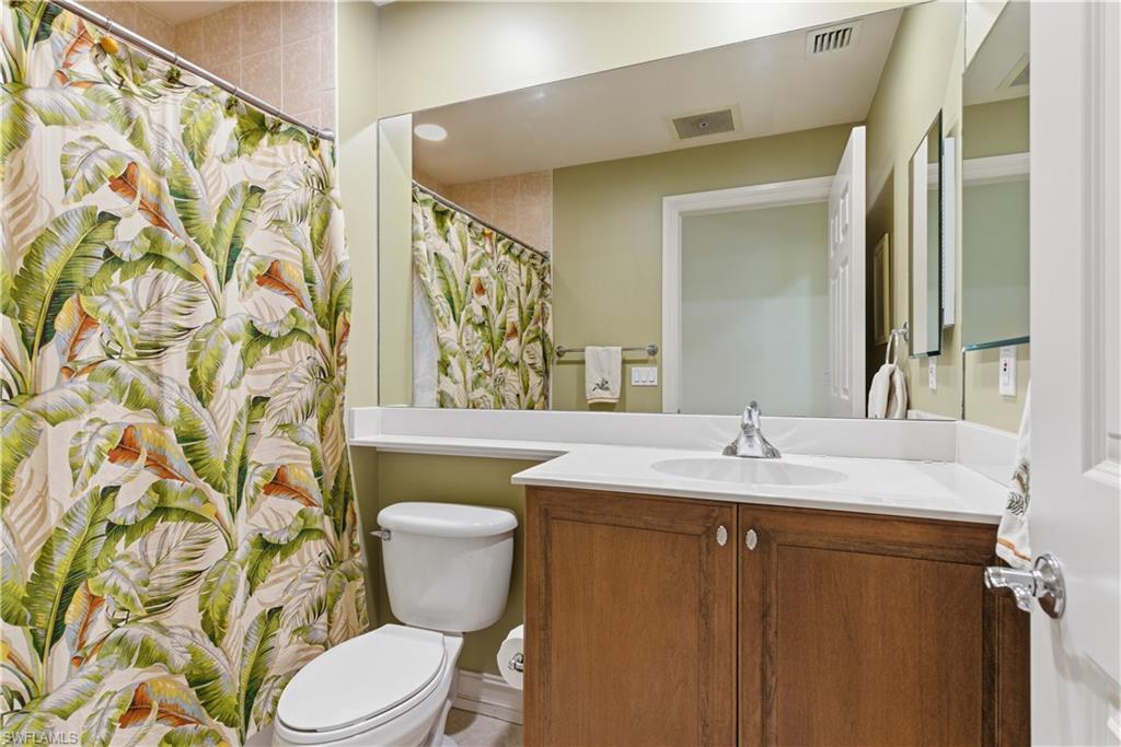 2748 Tiburon BLVD E C404