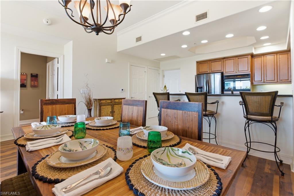 2748 Tiburon BLVD E C404