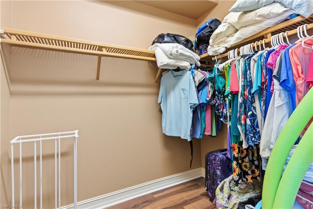 2748 Tiburon BLVD E C404