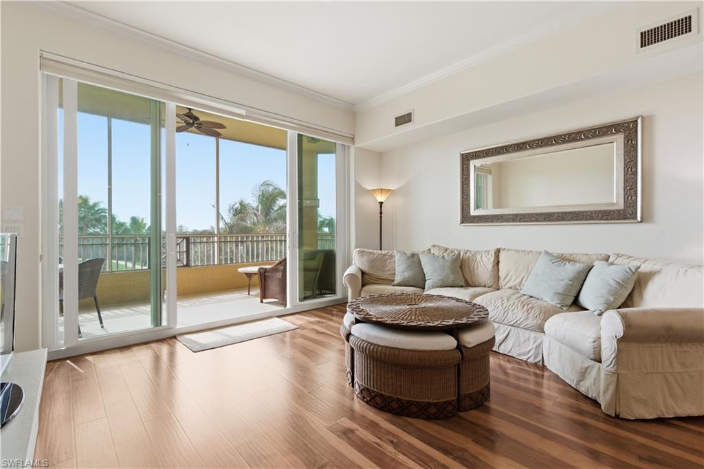 2748 Tiburon BLVD E C404