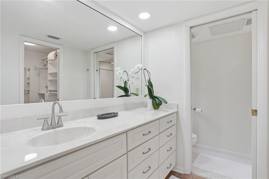 3300 Binnacle DR 102