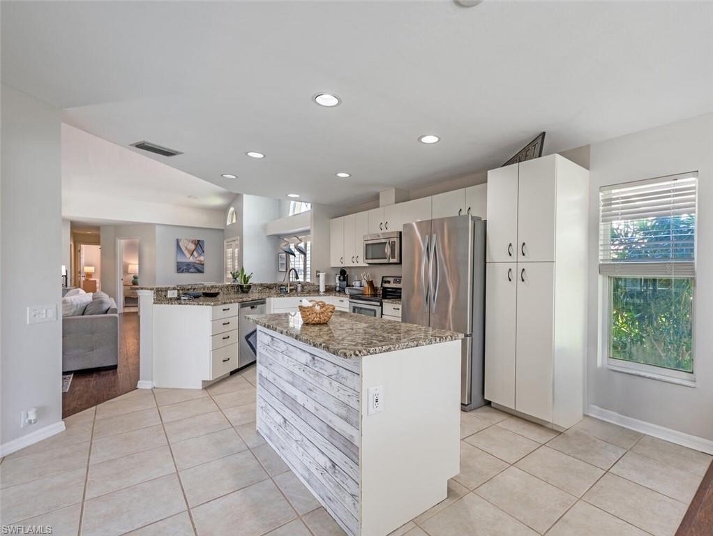 641 Saint Andrews BLVD 108-1