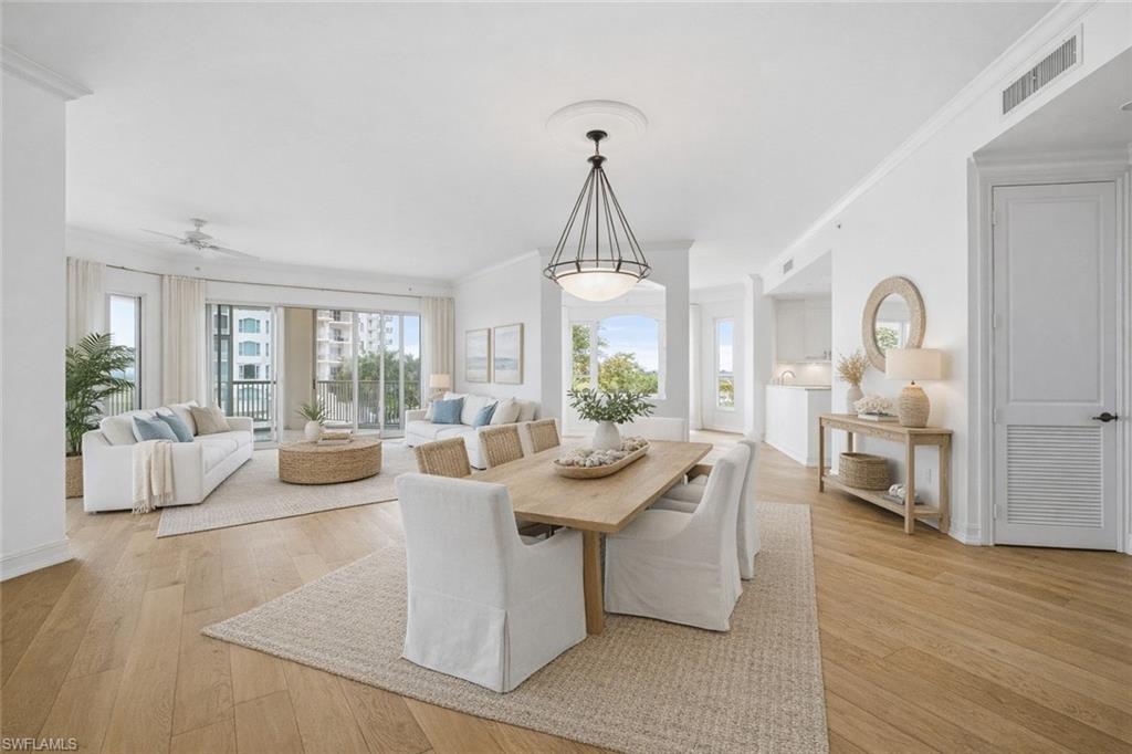 4801 Island Pond CT 405