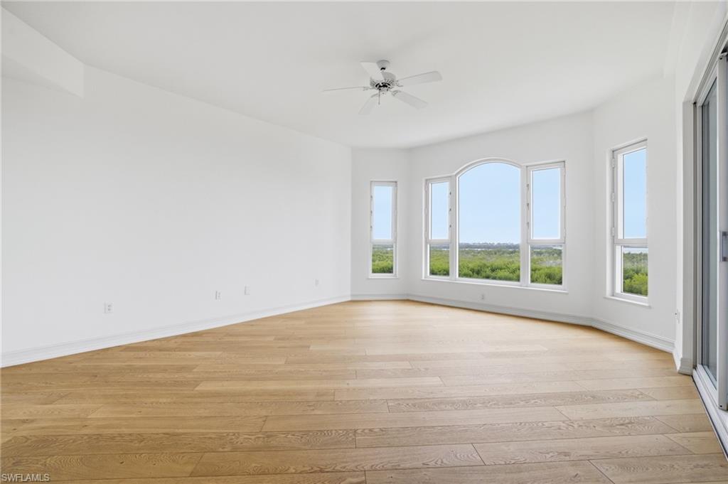 4801 Island Pond CT 405