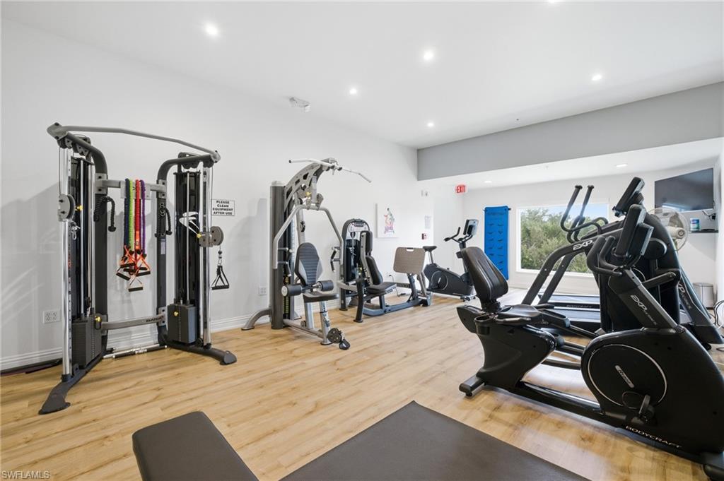 4801 Island Pond CT 405