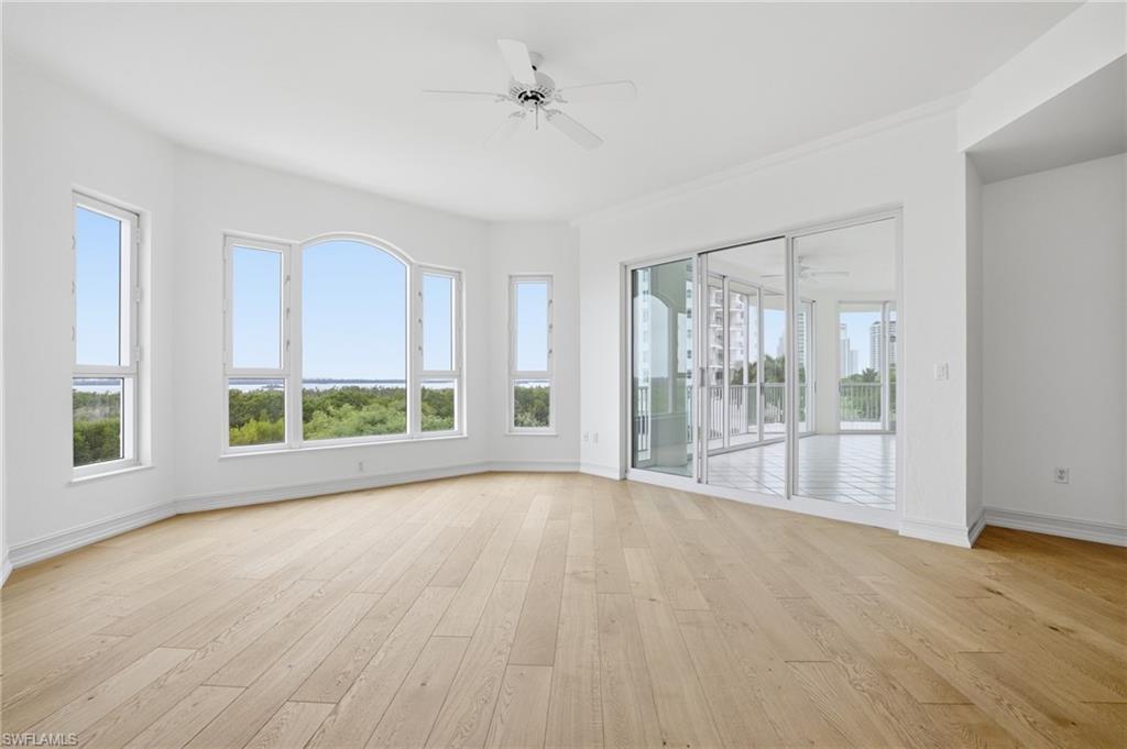 4801 Island Pond CT 405