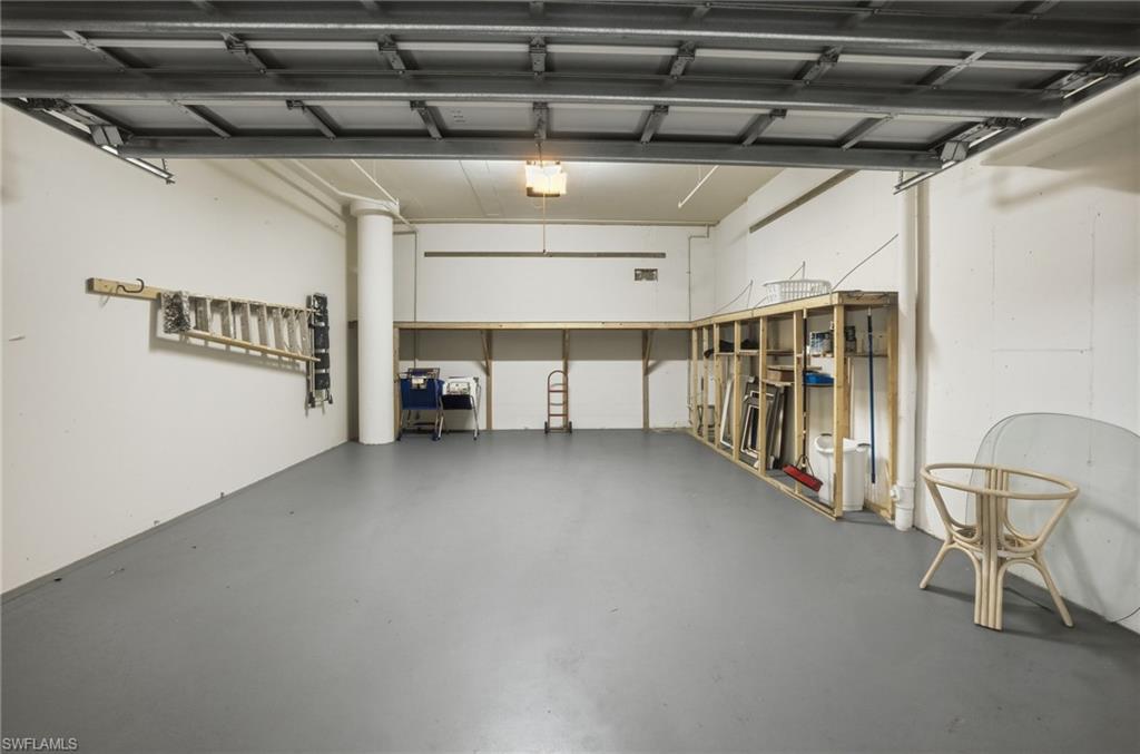 4801 Island Pond CT 405