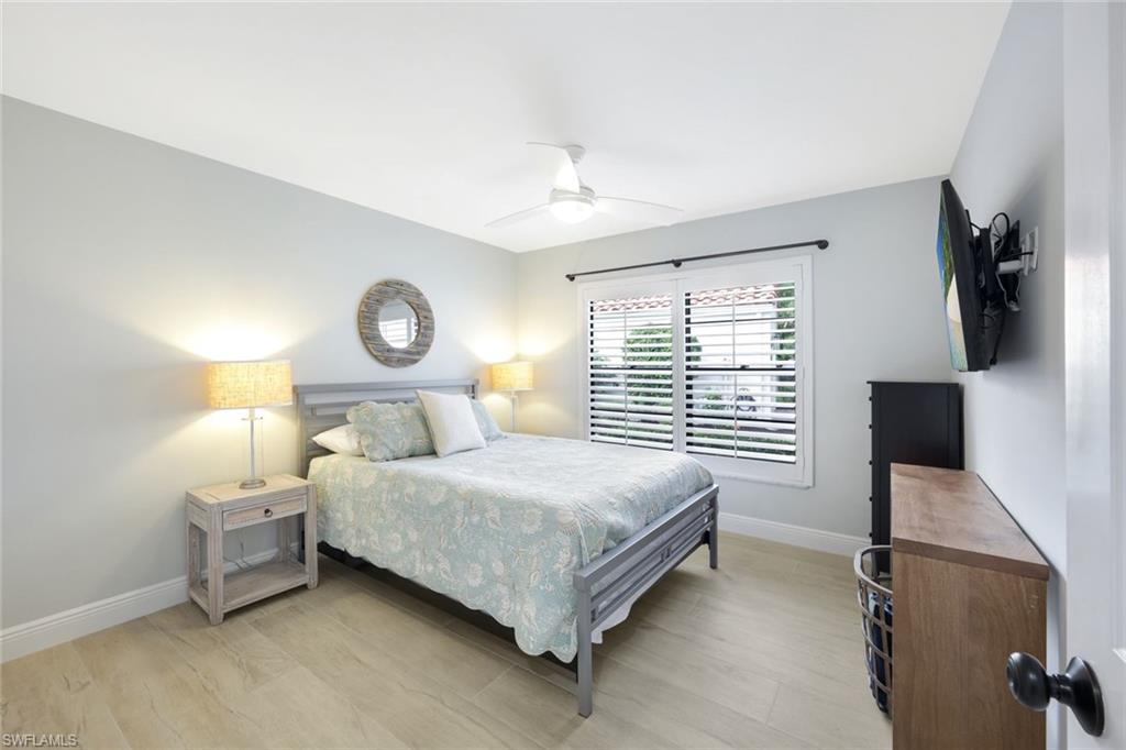 714 Reef Point CIR