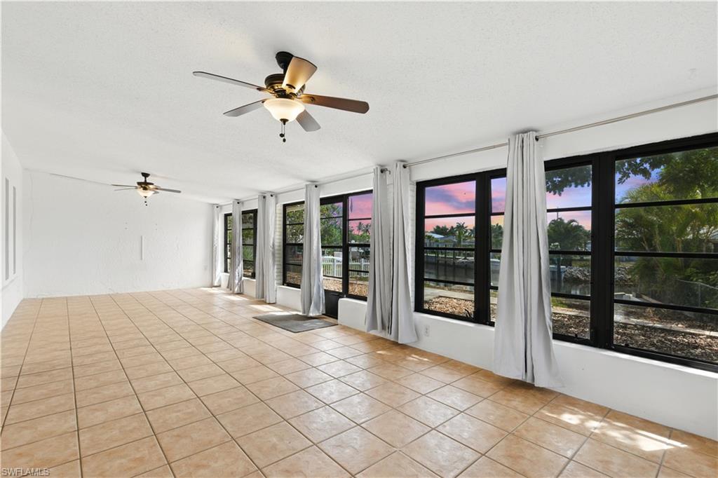 3461 Lakeview DR