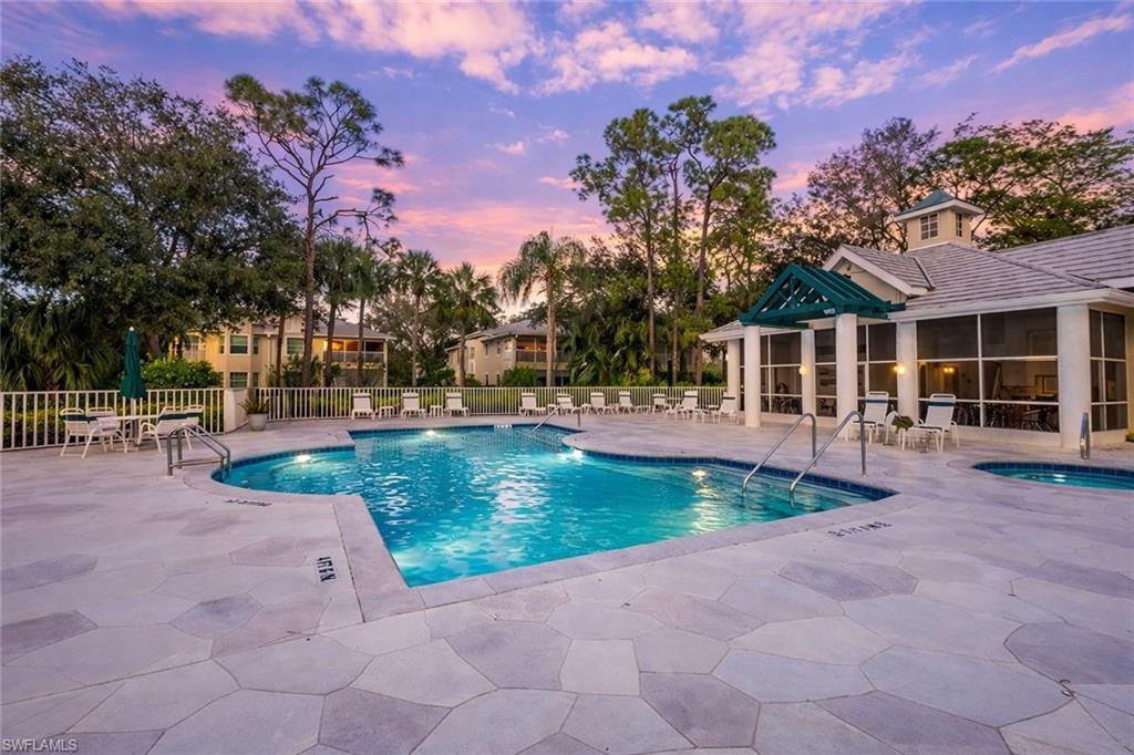 2806 Aintree LN H102