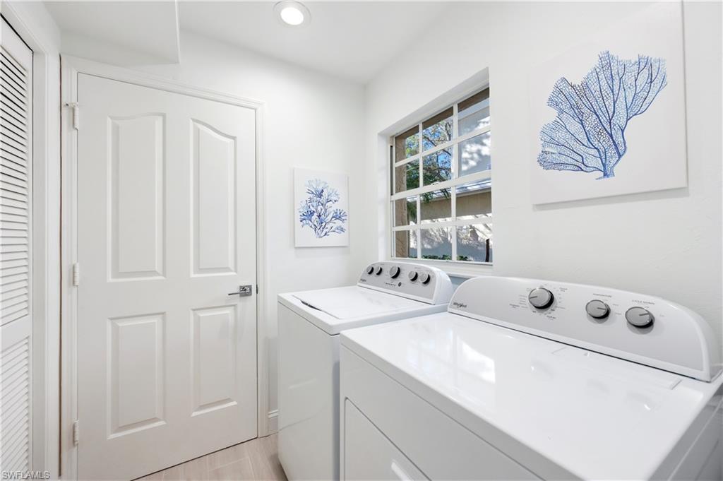 2806 Aintree LN H102